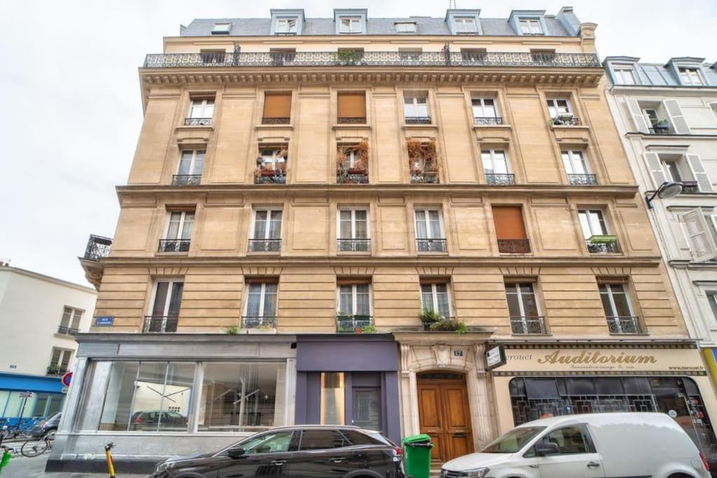 Bel Appartement Au Coeur De Montmartre Paris Eksteriør billede